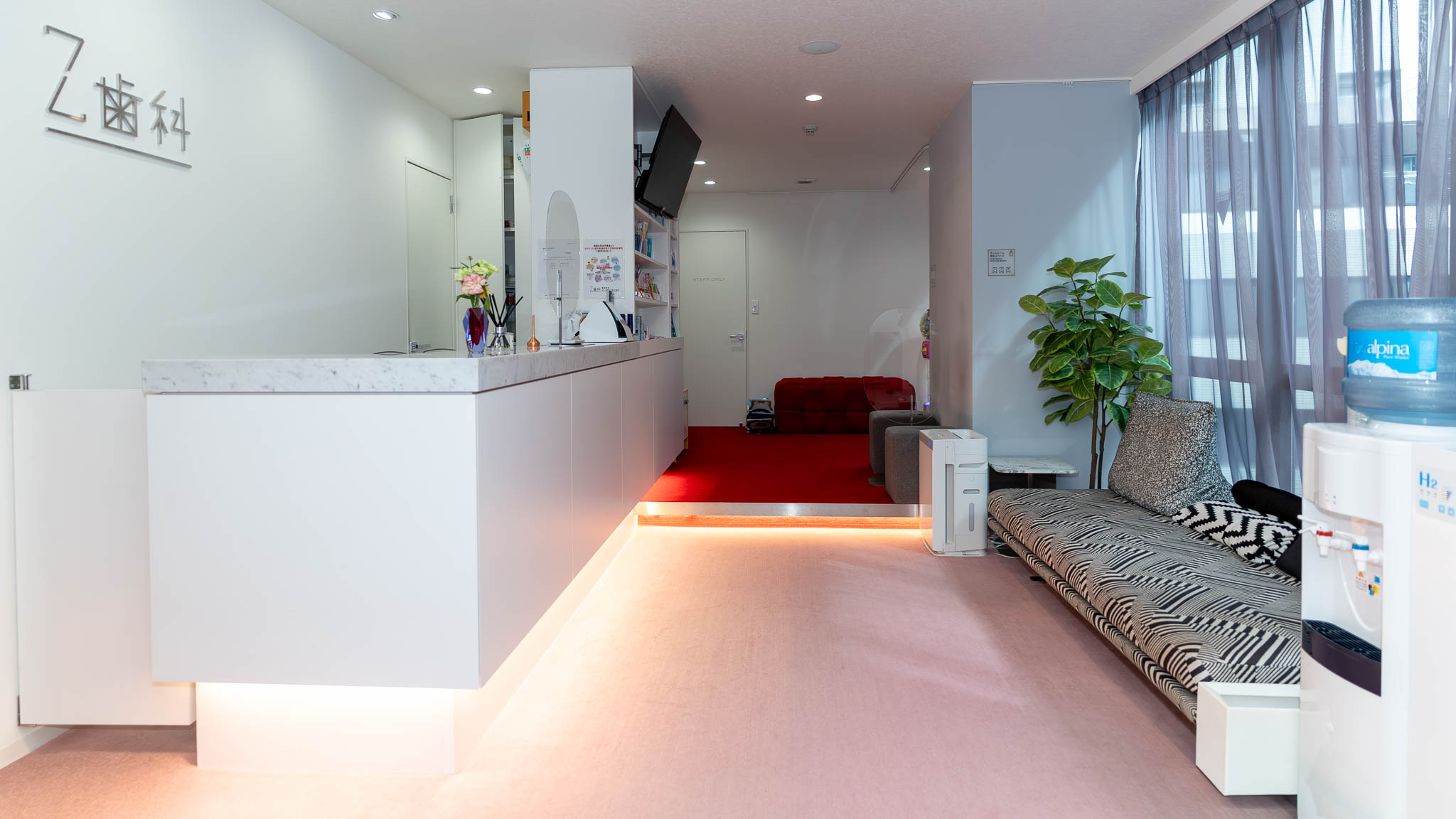 鶴見駅前Z歯科・矯正歯科のクリニック画像