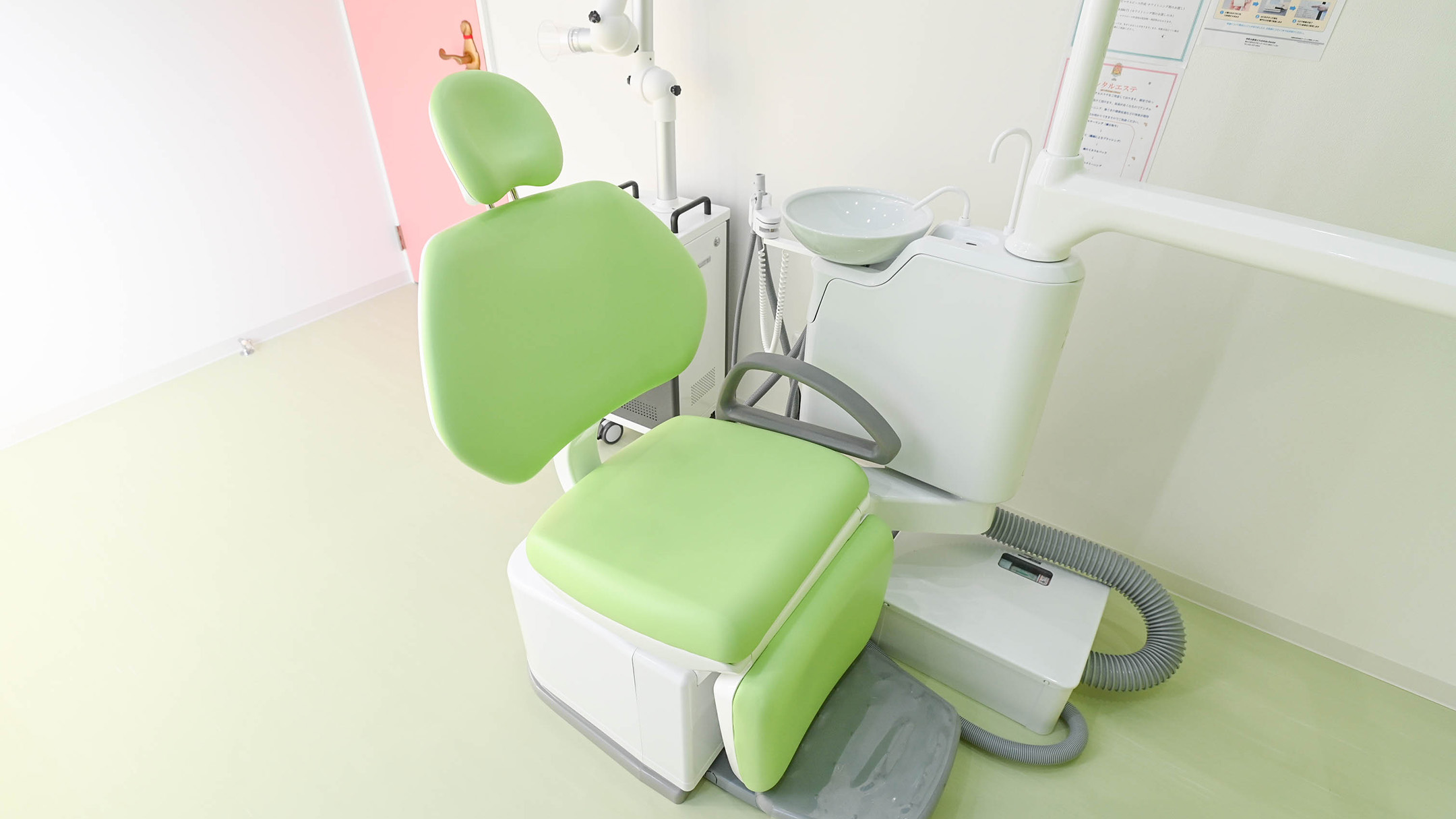 仲町台駅前どれみKidsDentalのクリニック画像